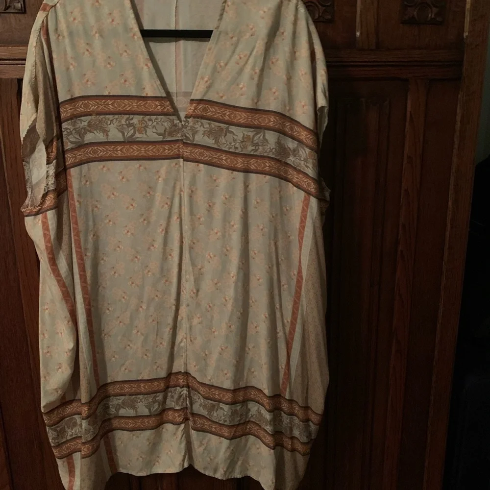 Yanak tunic - Picture 3 of 8